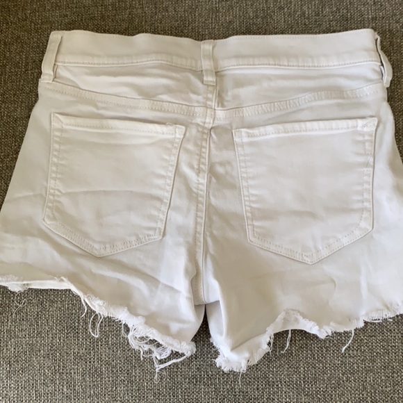 Express Shorts - Picture 3 of 3